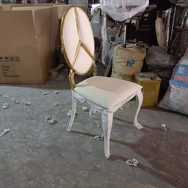 Napoleon resin chair
